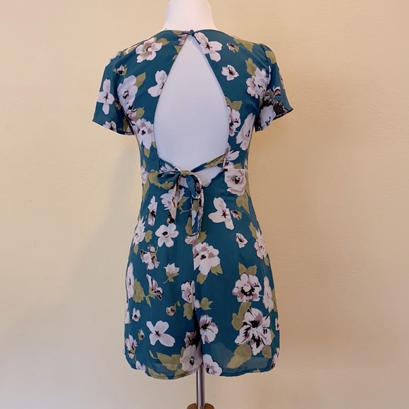Leith 'Flutter' Floral Print Romper, Size Small - Picture 9 of 9